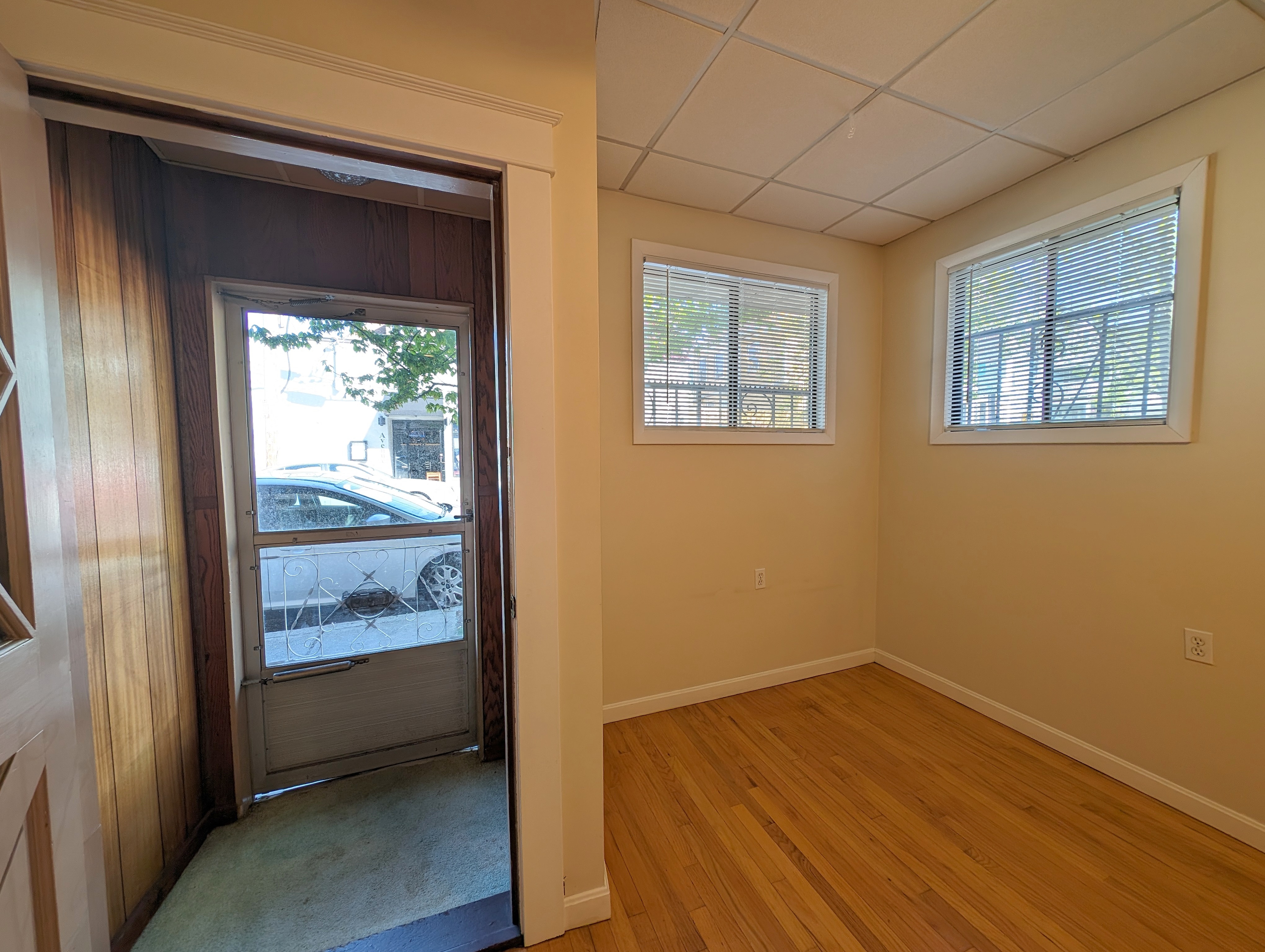 124 Rogers Ave, Powder House Square