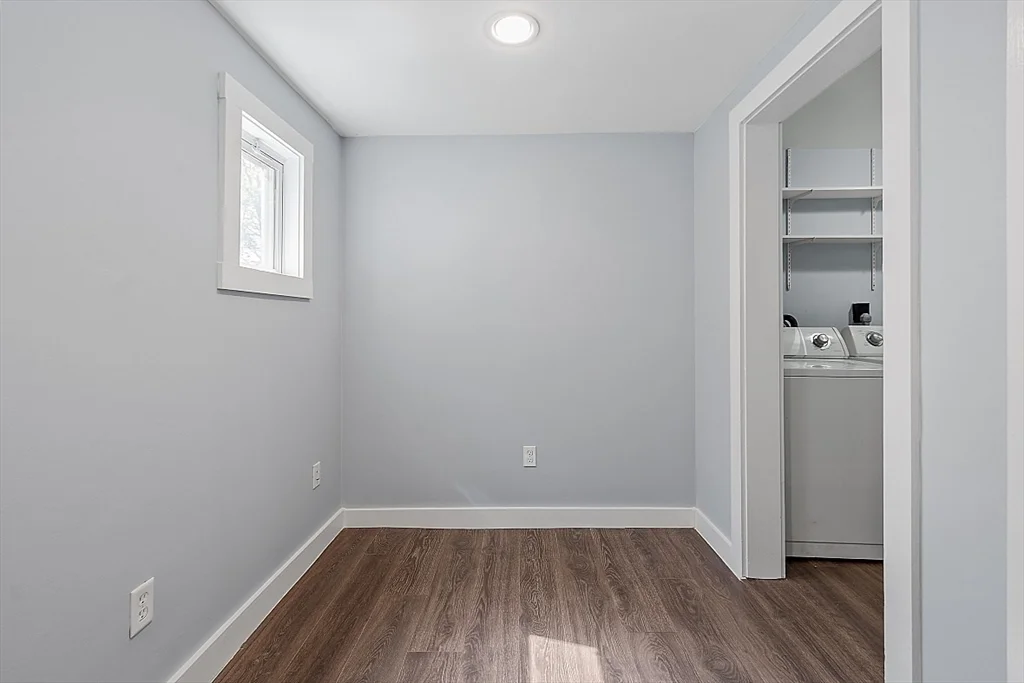 31 Mill St, Pepperell