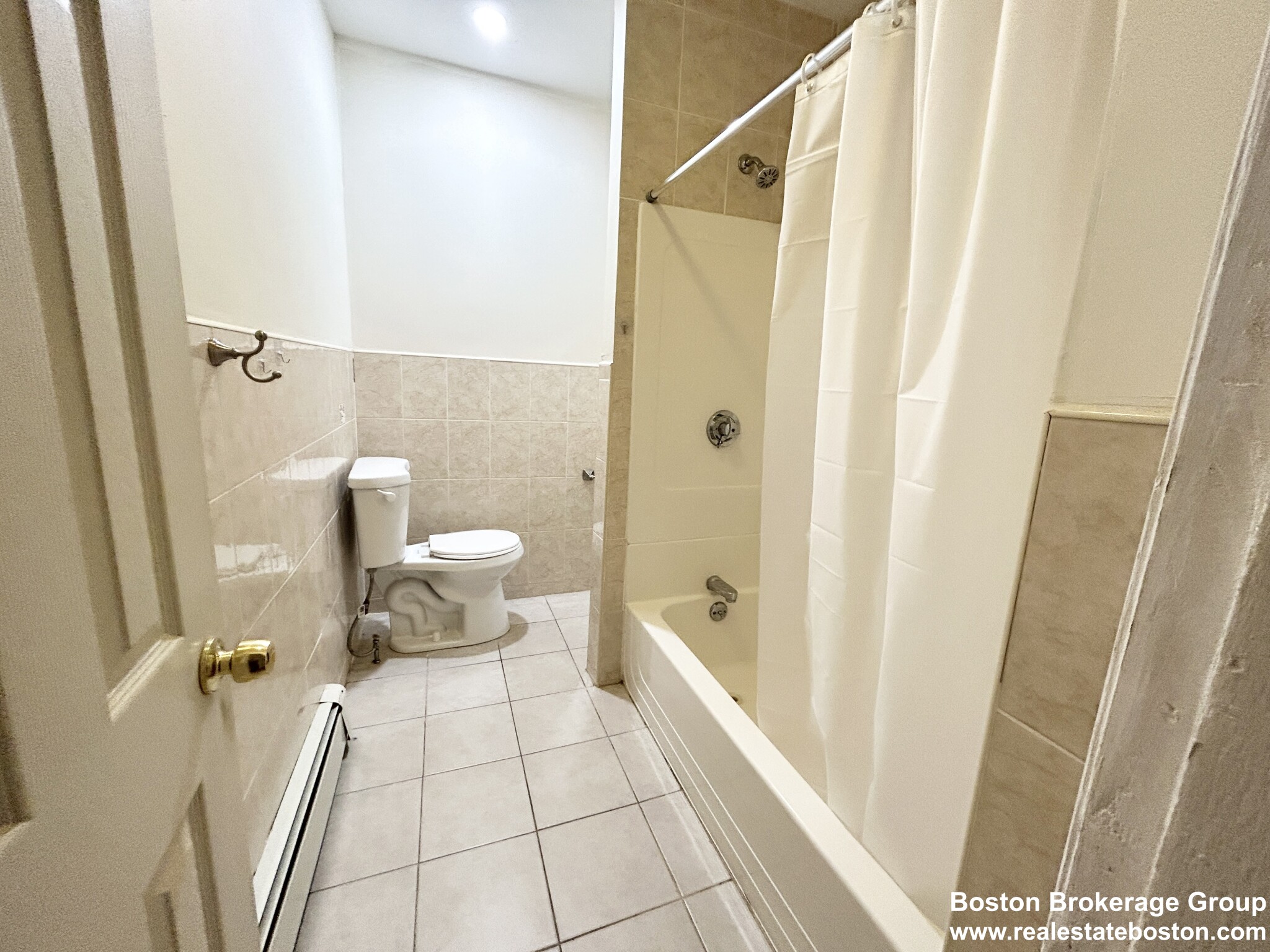 81 Windsor St, Roxbury