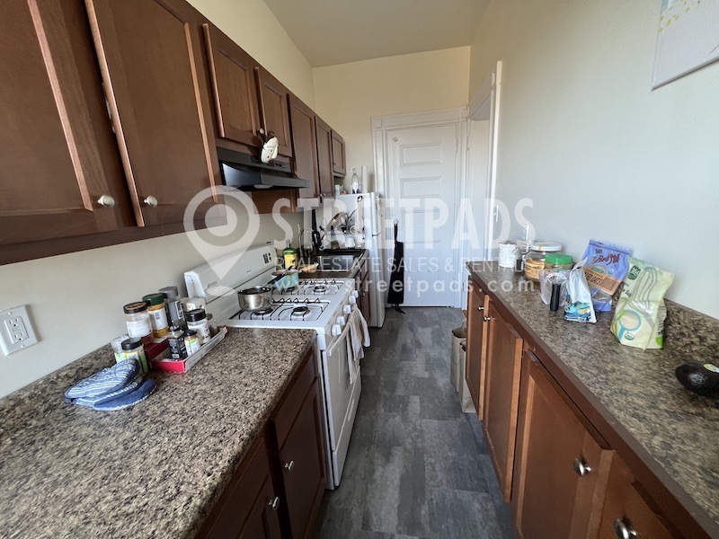 2 Ware St, Mid-Cambridge