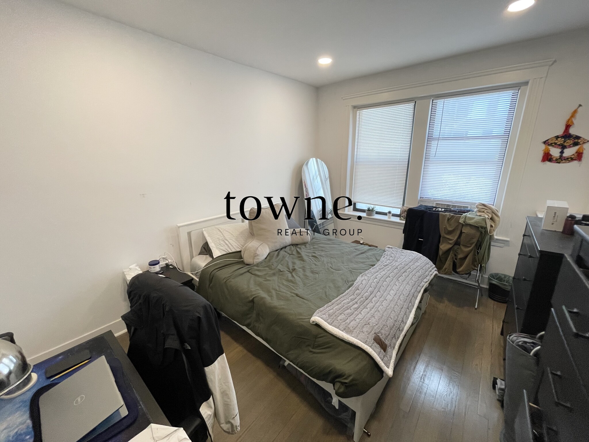 11 Peterborough St, Fenway