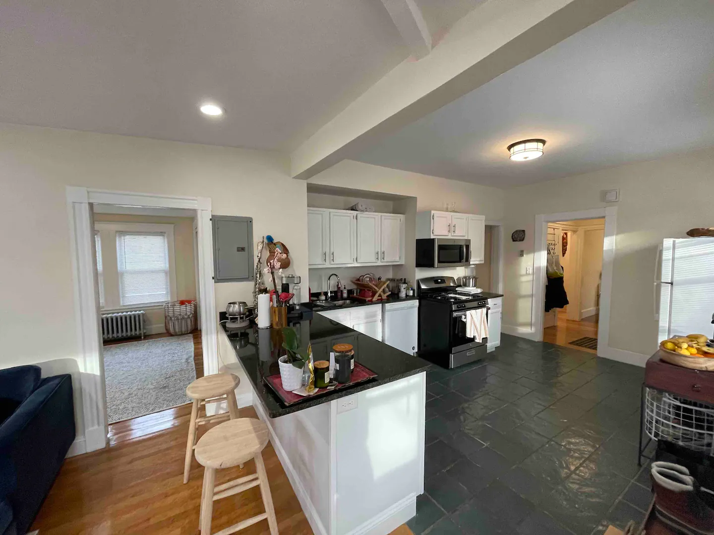 2572 Massachusetts Ave, North Cambridge