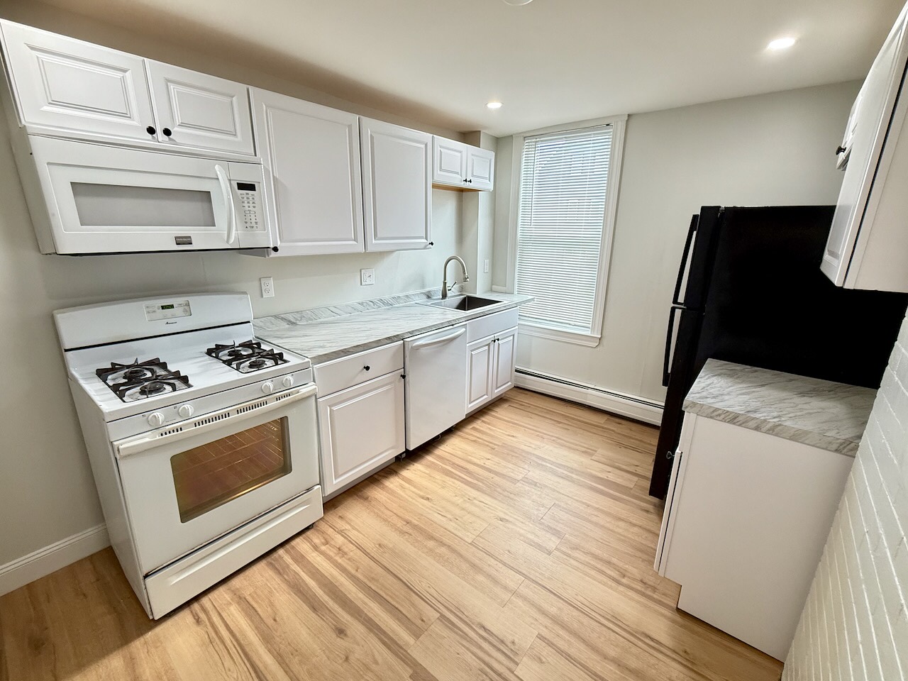 11A Linden St, Allston