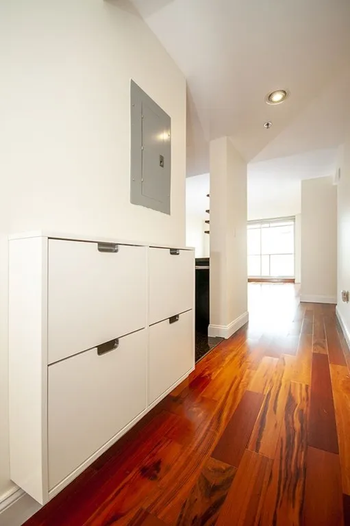 10 Museum Way, East Cambridge