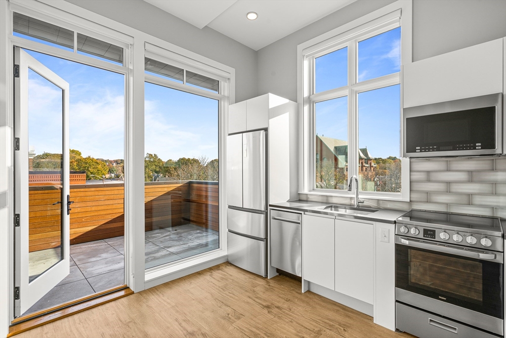 524 Main St, Melrose