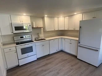 29 Cottage St, Westborough