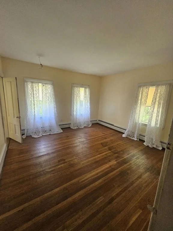 98 Main, Wenham