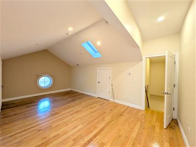 628 Trapelo Rd, Belmont