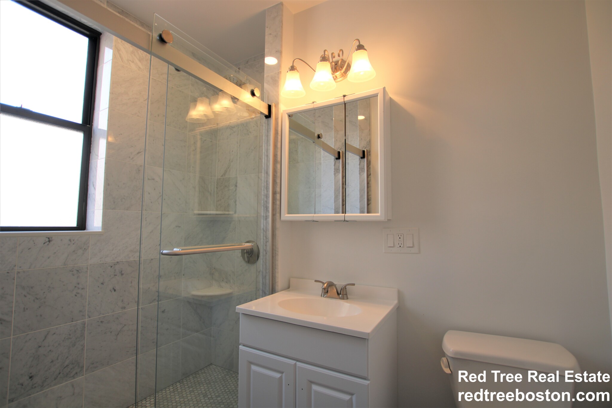 11 Queensberry St, Fenway