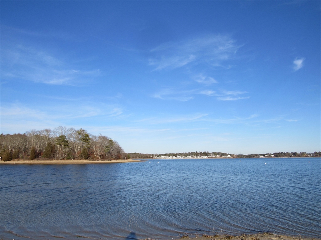 14 Monack Rd, Buzzards Bay