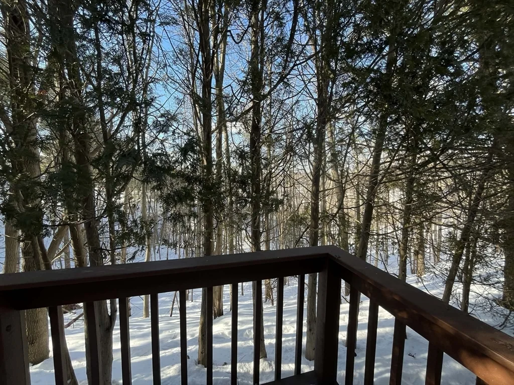 30 E Bluff Rd, Ashland