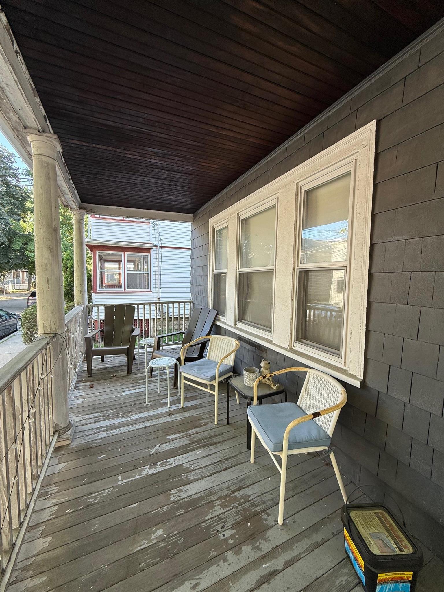 15 Corinthian Rd, Tufts