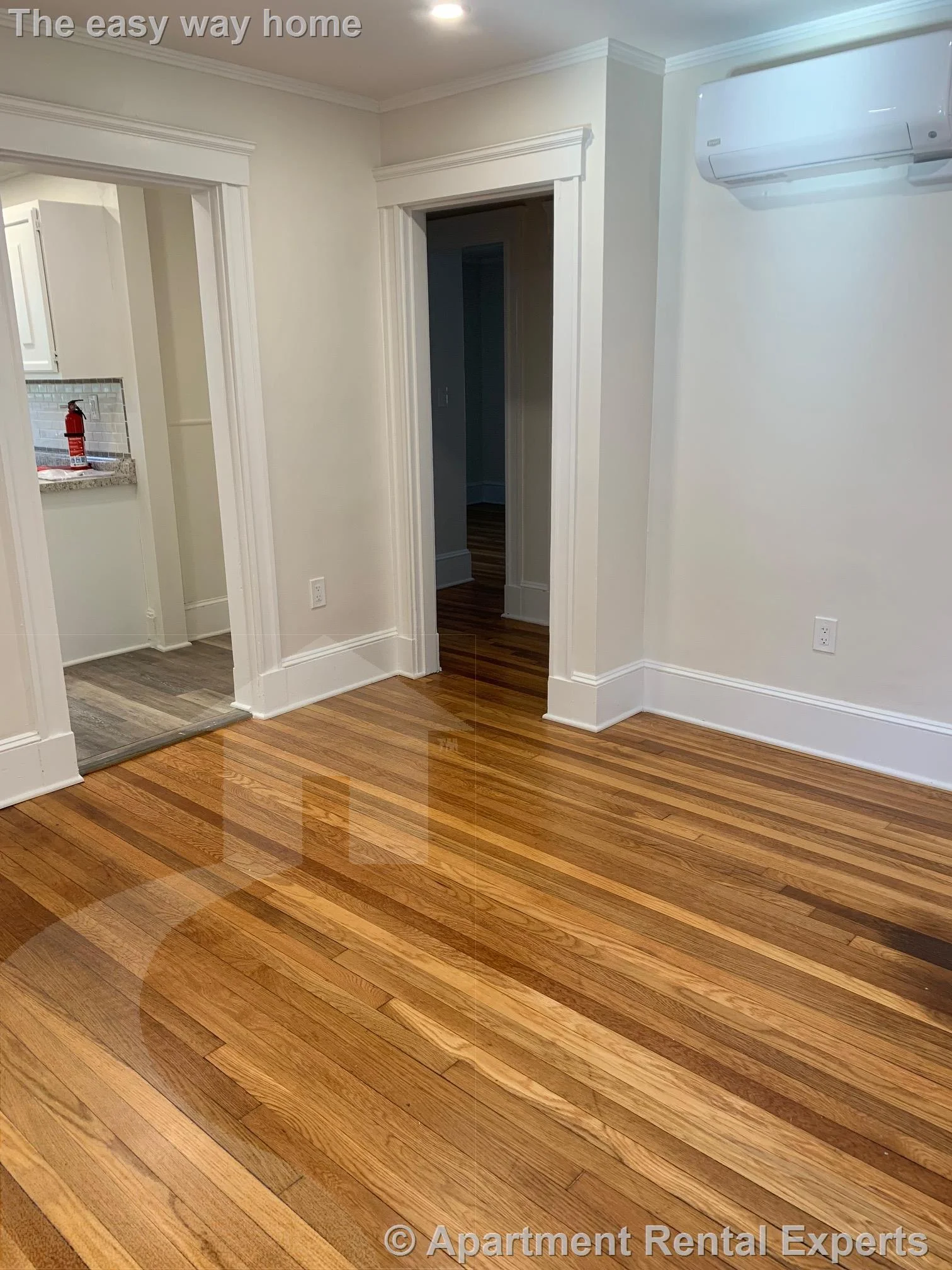 25 Laurel St, Arlington Heights