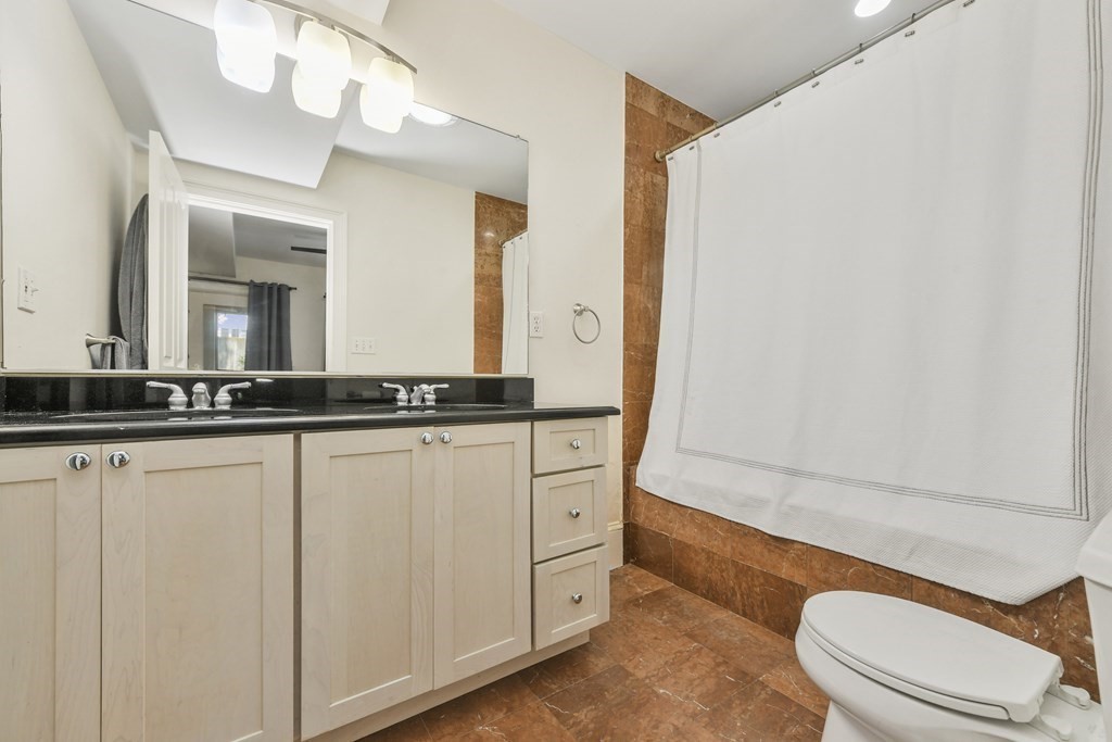 714 East 4th St, South Boston