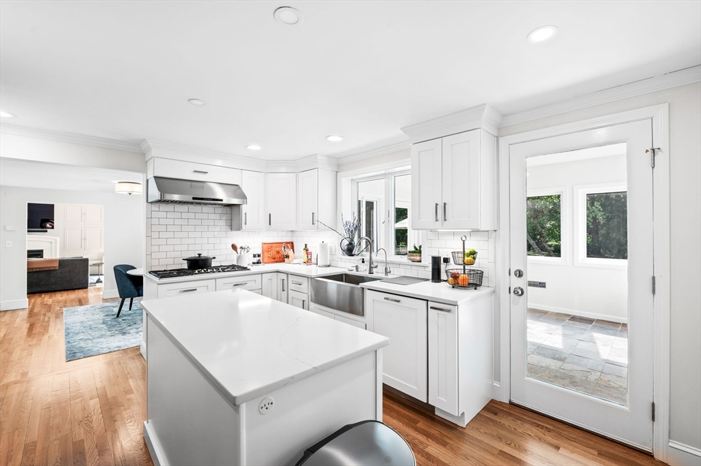 88 Haverhill Rd, Topsfield