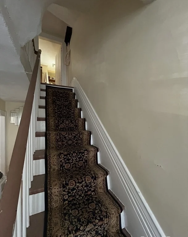 4 St Mary Rd, Central Square