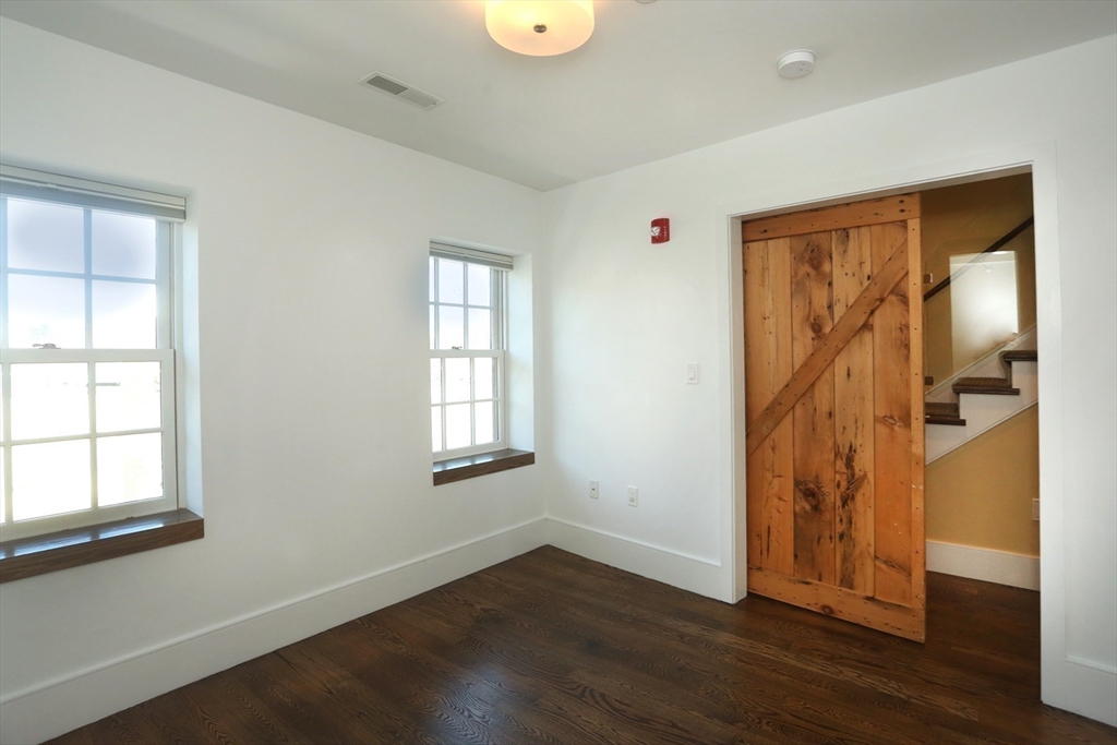 54 State, Newburyport