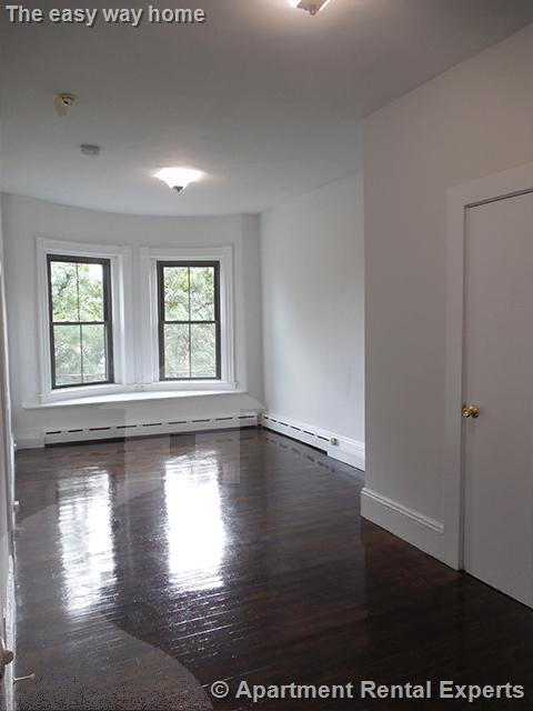 110 Willow St, Inman Square