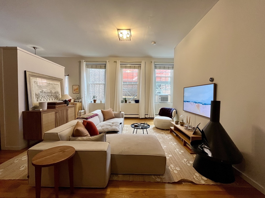 19 Fayette St, South End