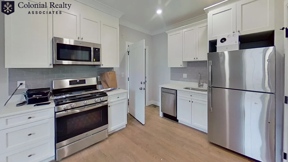 93 George St, Roxbury