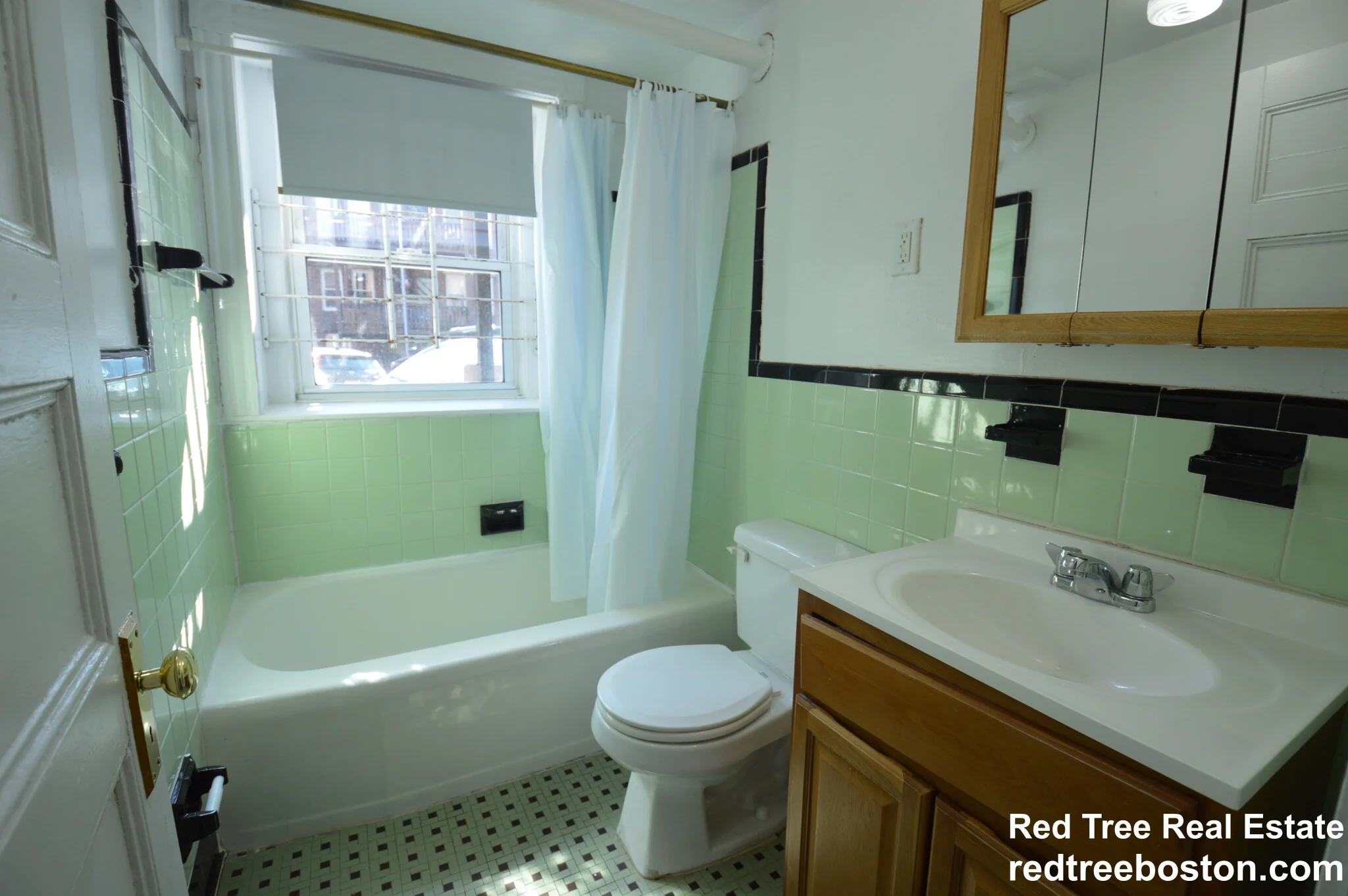 1589 Beacon St, Brookline