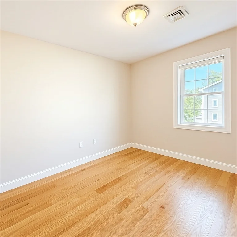 46 Wellington St, Waltham