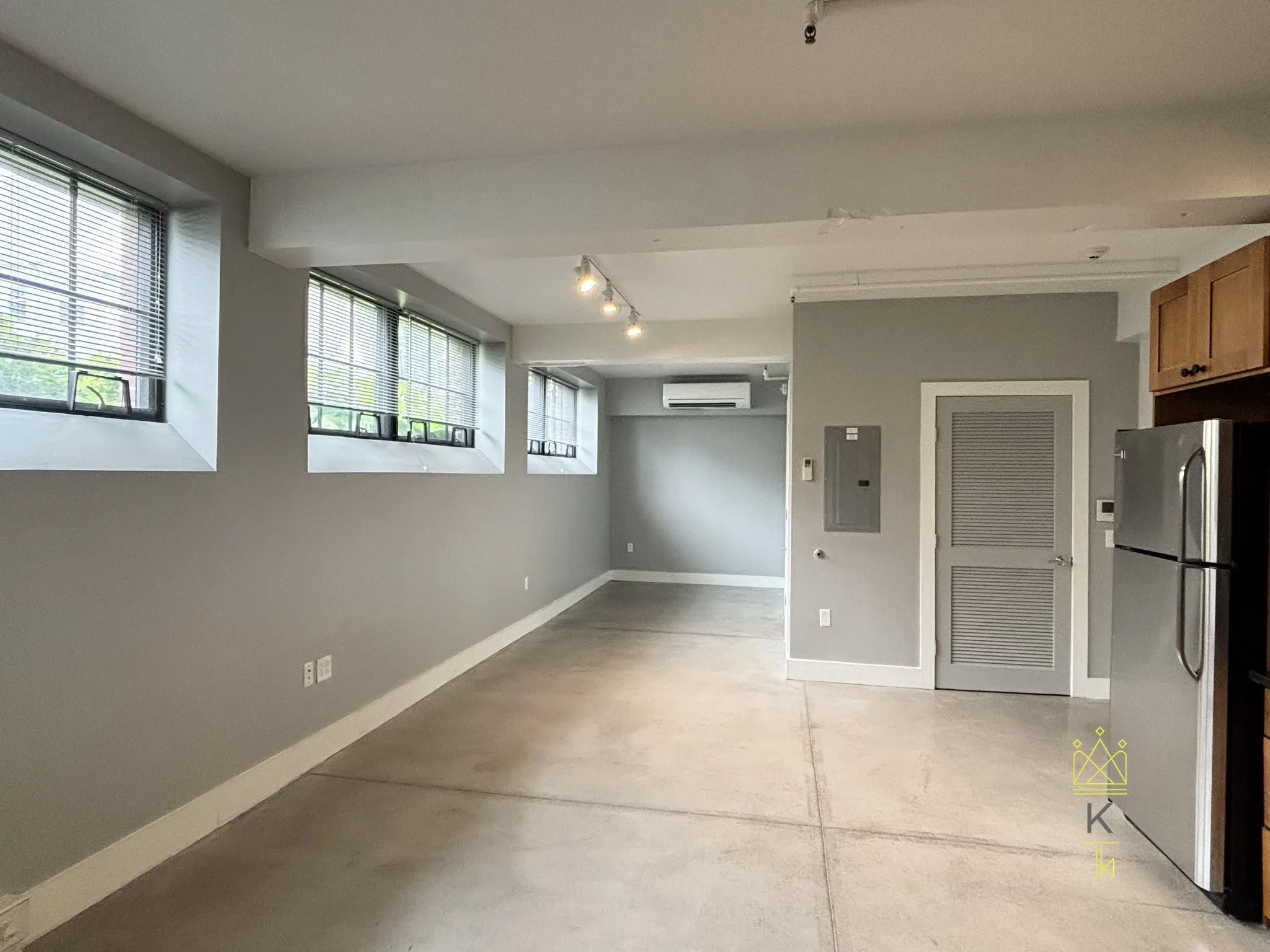 20 Sunnyside St, Jamaica Plain