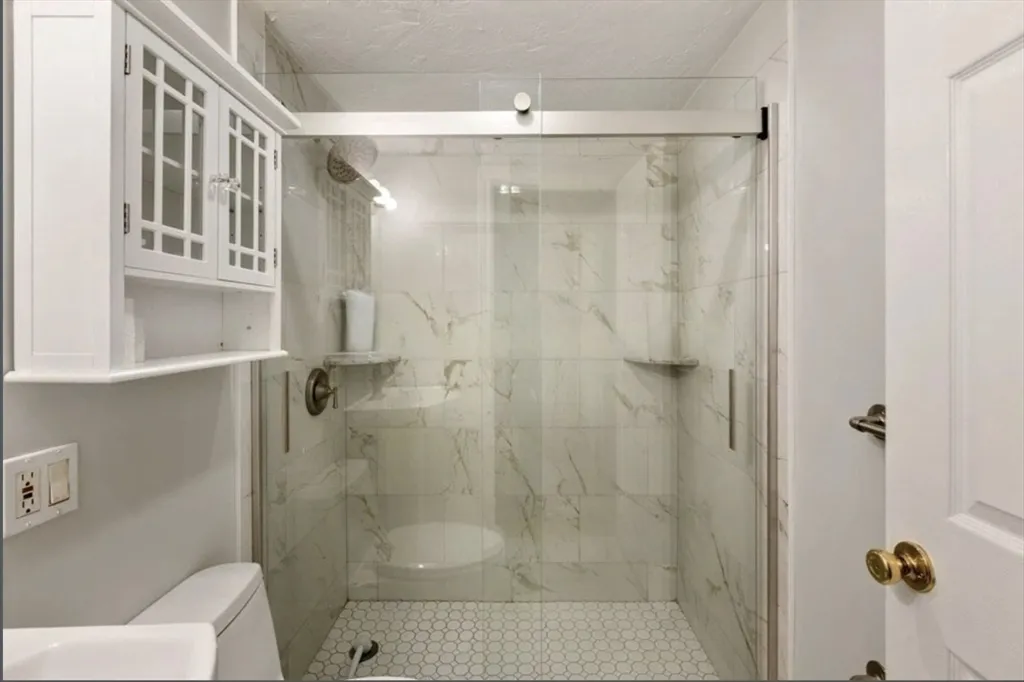 30 Peterborough St, Fenway