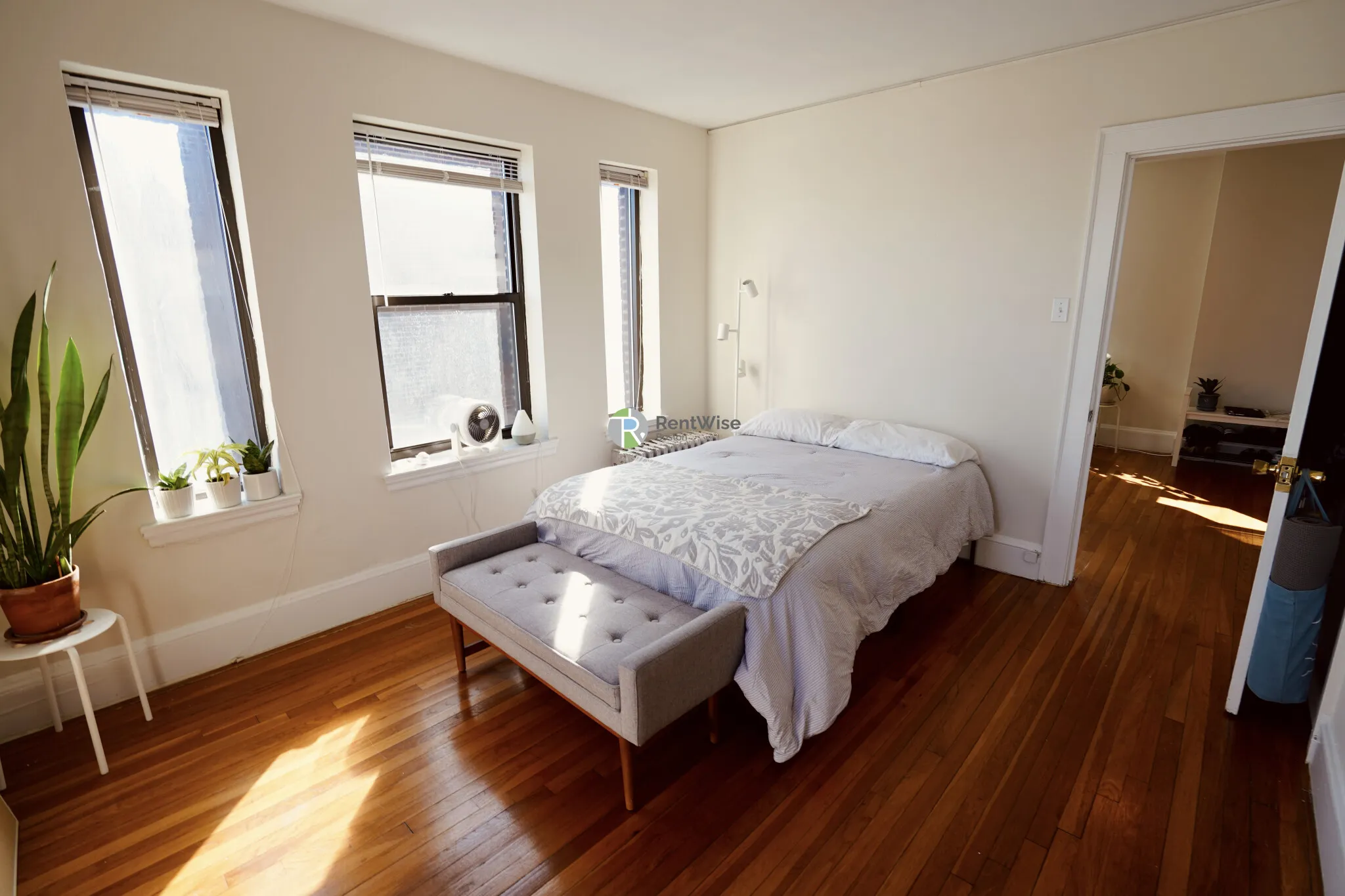 433A Broadway, Winter Hill