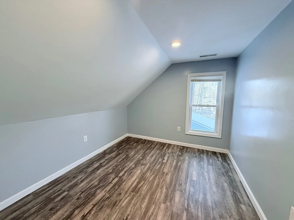 48 Bridge St, Westford