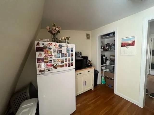 9 Parker St, Medford Street / The Neck