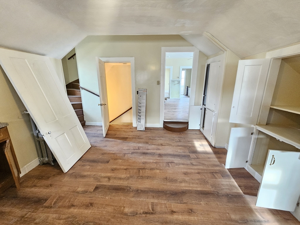 28 Cedar St, Taunton