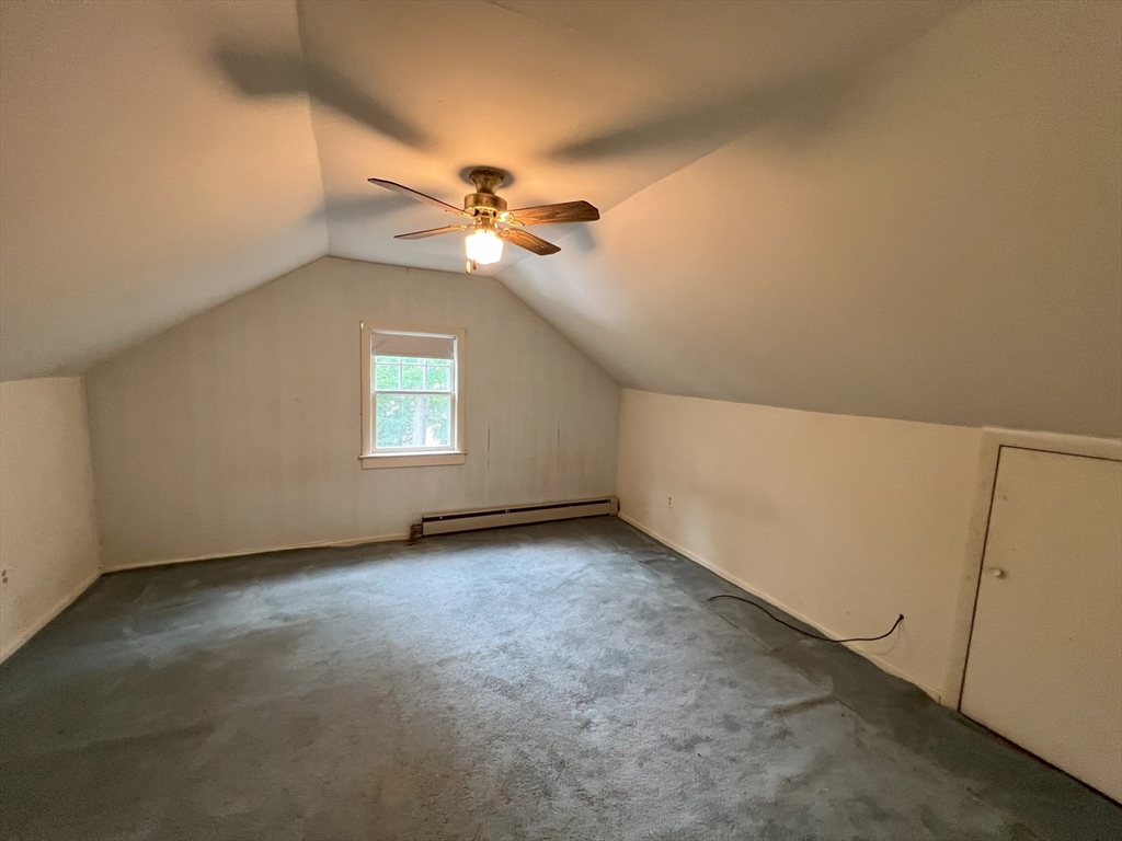 17 Maple St, Auburndale