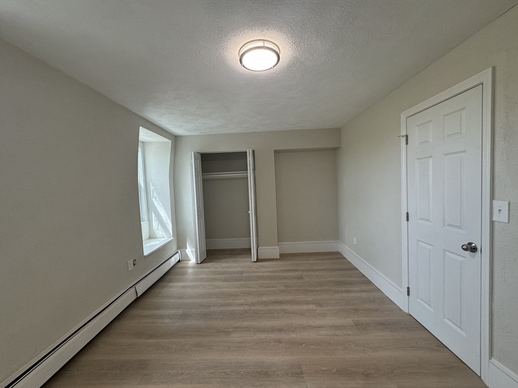 685 E 7th St, South Boston