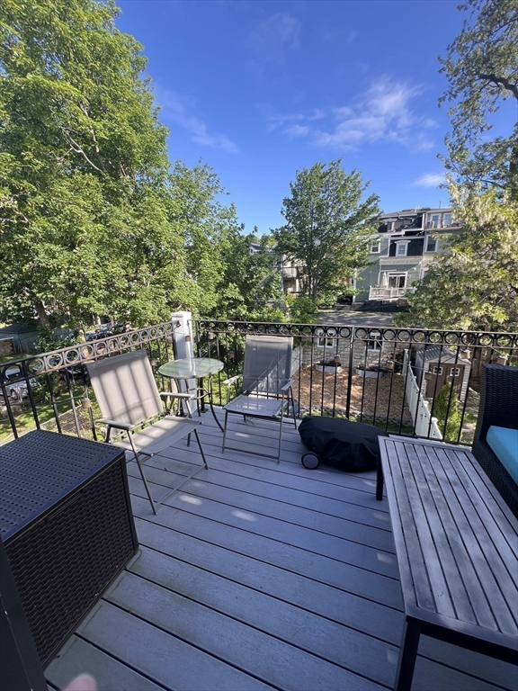 750 E 4th St, South Boston