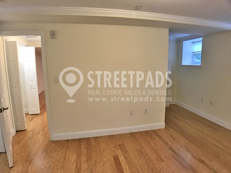 3 Langdon St, Neighborhood Nine