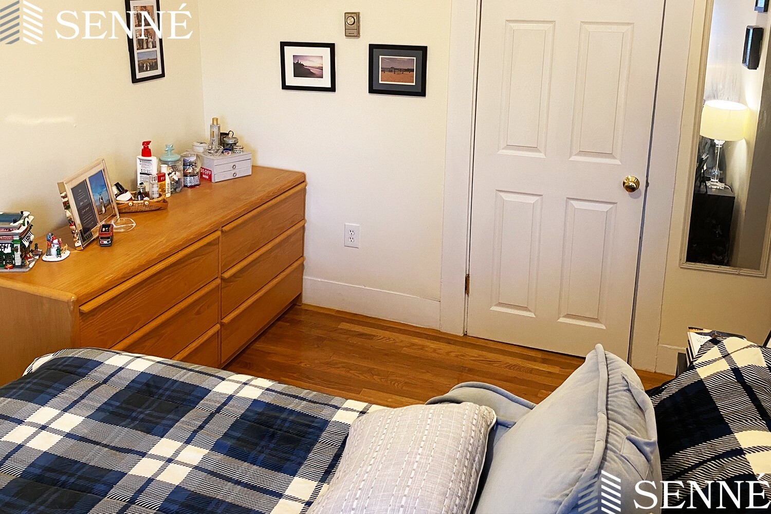 16 Evergreen Sq, Spring Hill