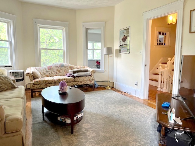 35 Rogers Ave, Powder House Square