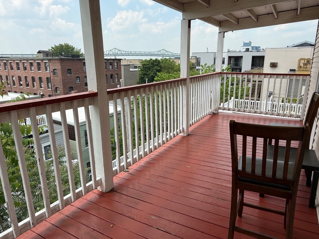 288 Meridian St, East Boston