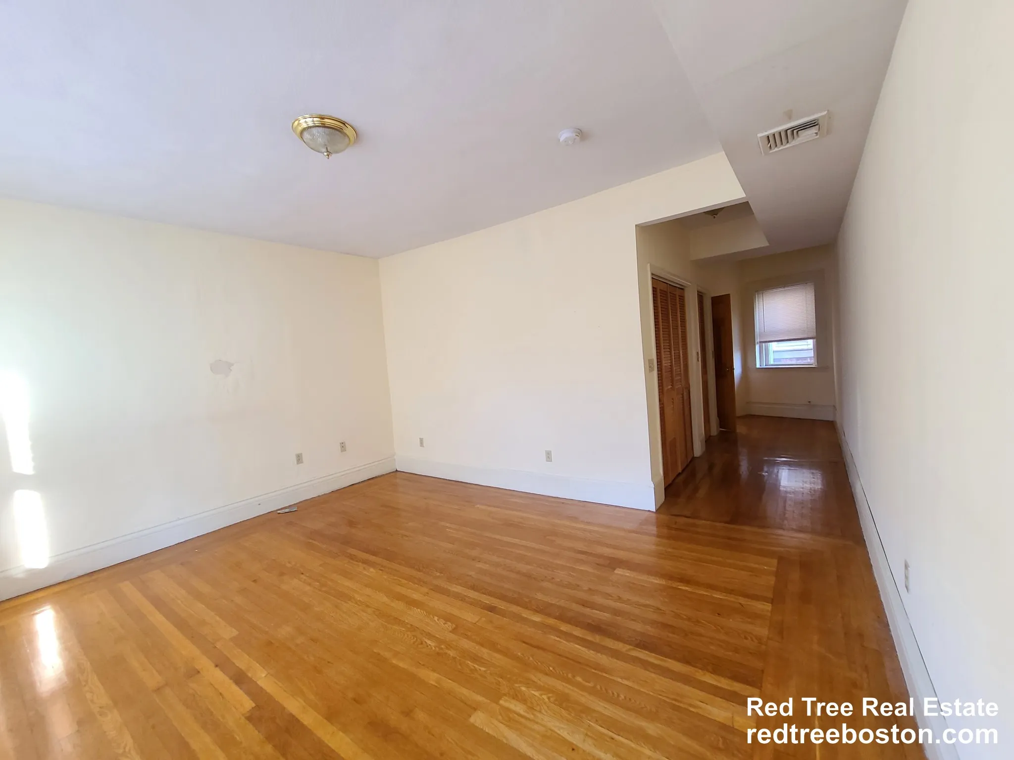 1406 Beacon St, Corey Hill