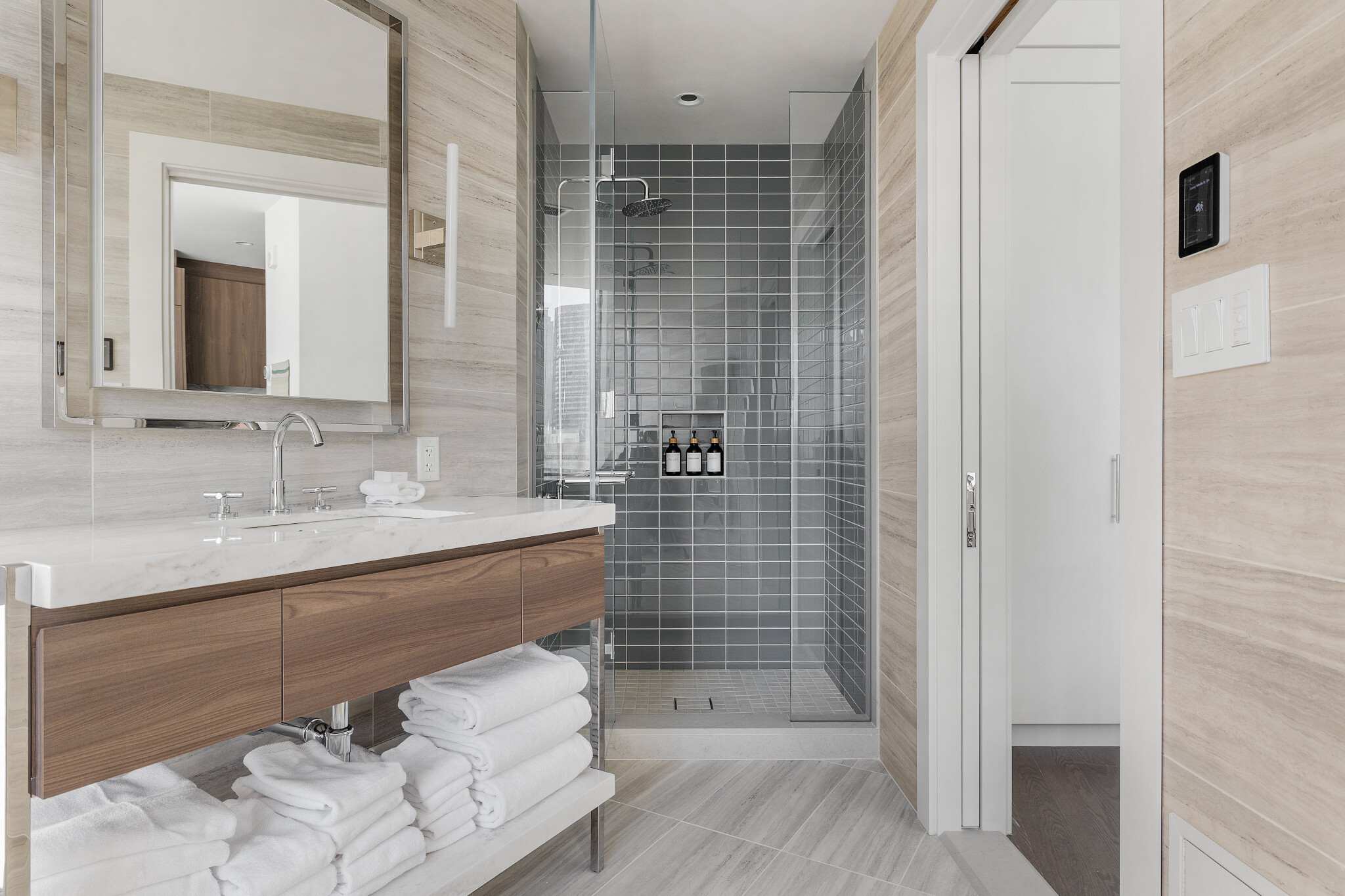 430 Stuart St, Back Bay