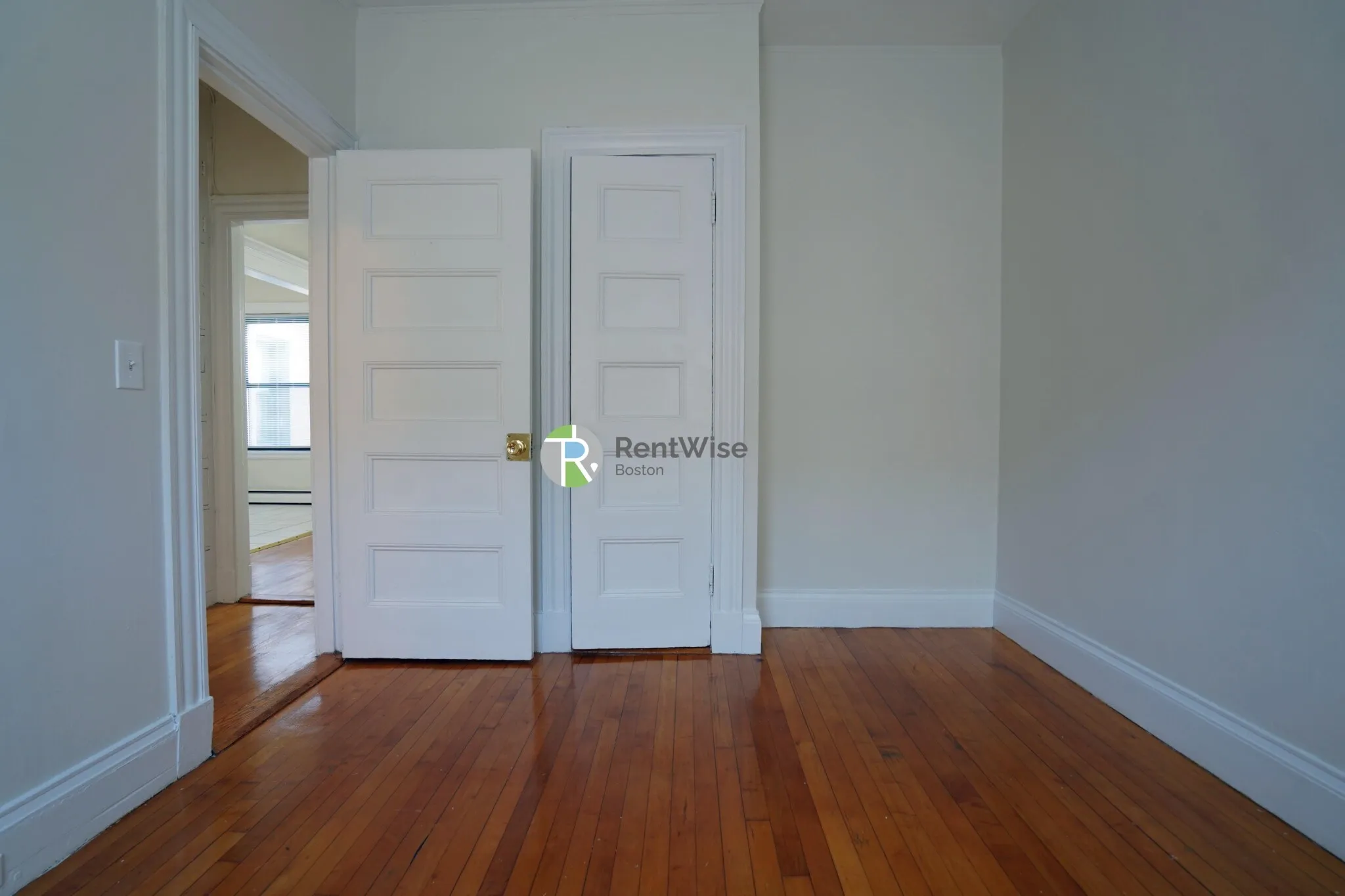 72 Gardner St, Allston