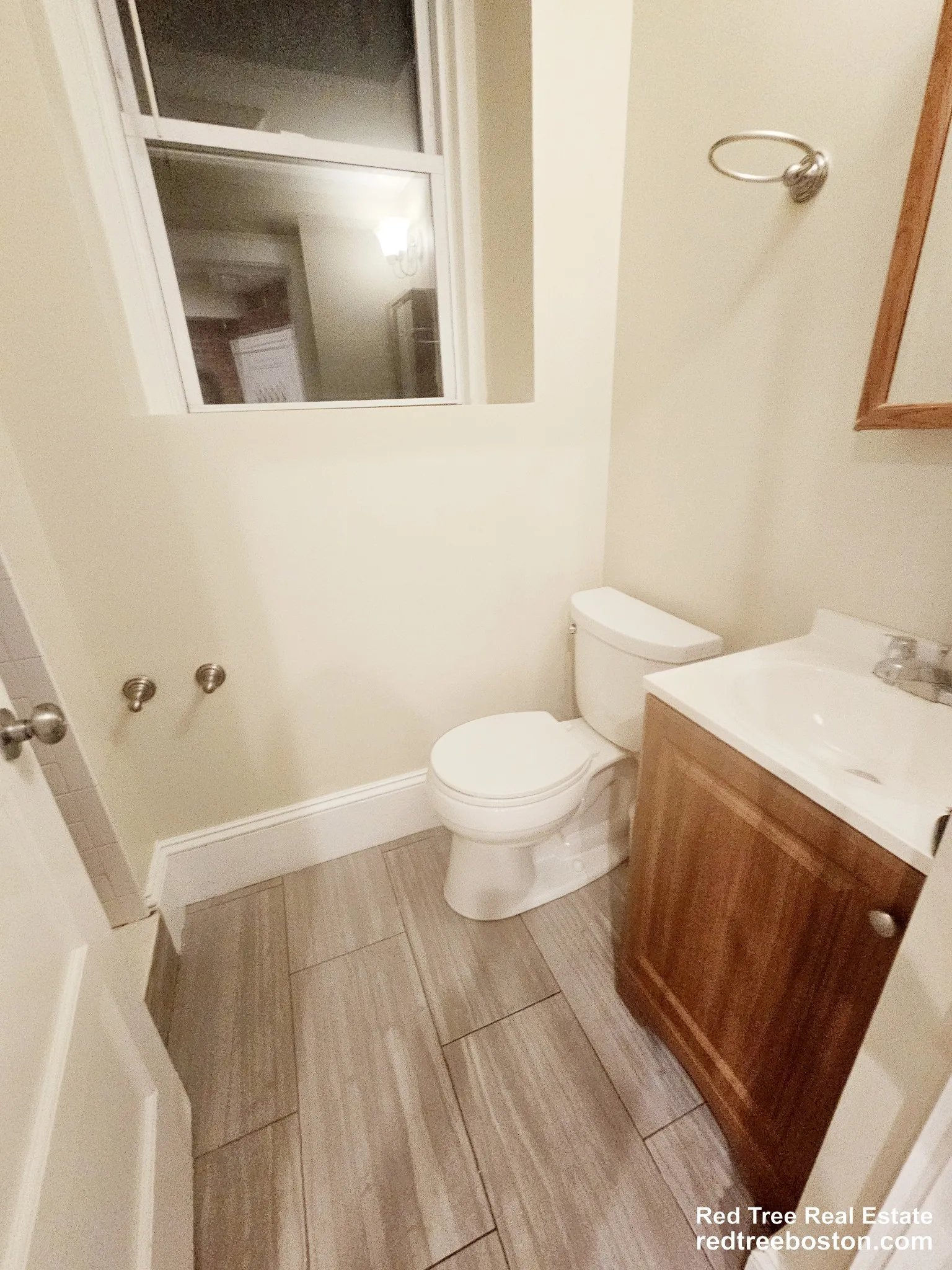 36 High St, Brookline