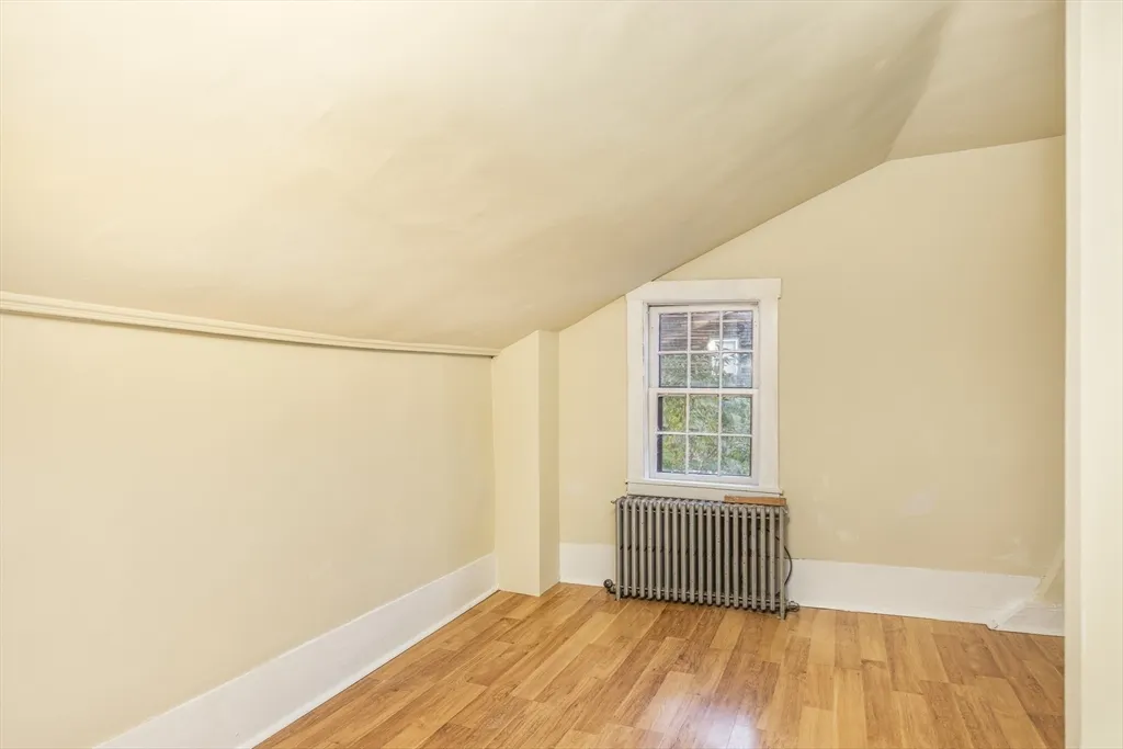 1 Mugford St, Marblehead