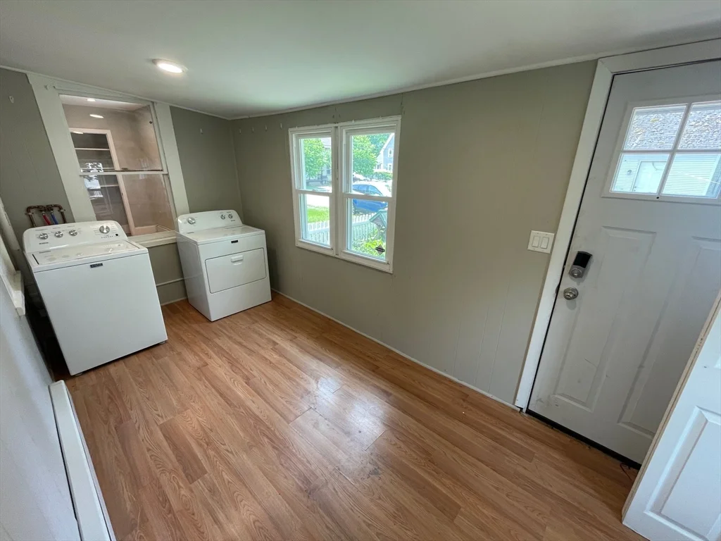 35 Wilson St, Billerica