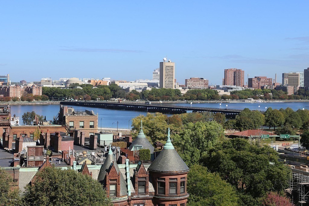 464-466 Commonwealth Ave, Back Bay