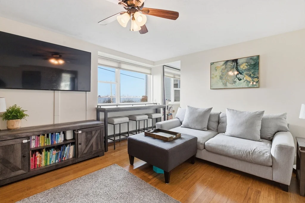 3-11 Dorchester St, Quincy