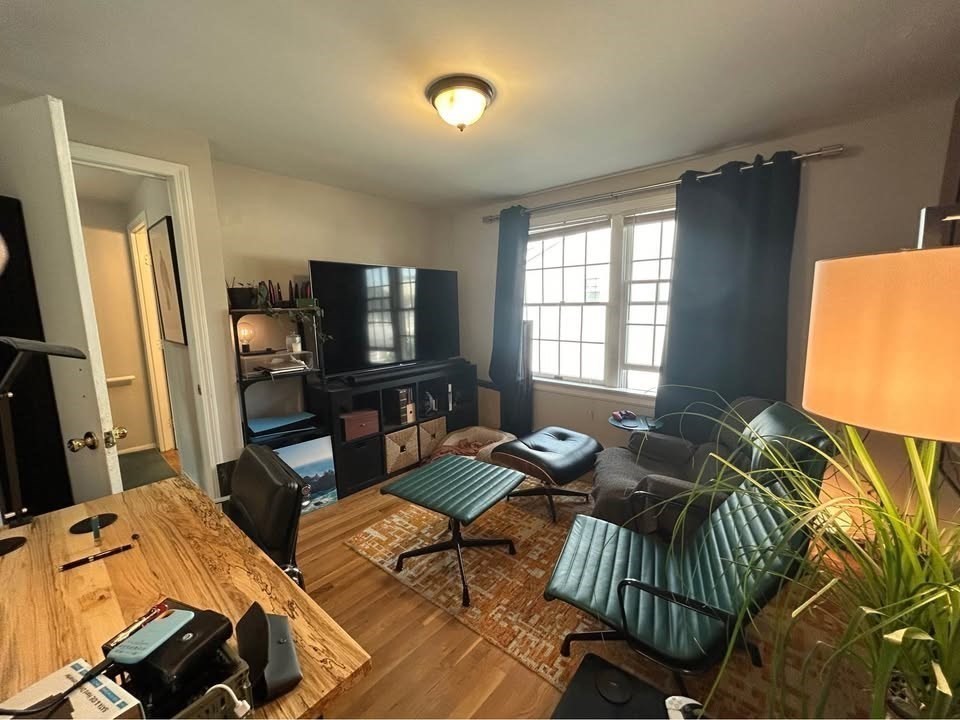 31 Myrtle St, East Somerville