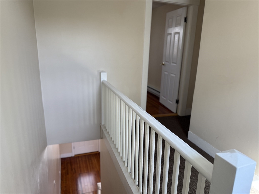 15 Trafalgar Sq, Barre