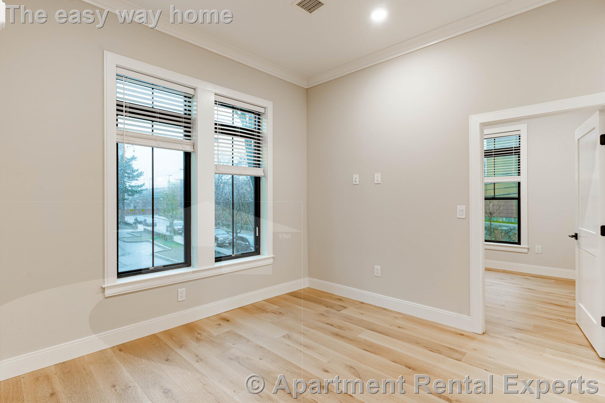 157 Everett St, Allston